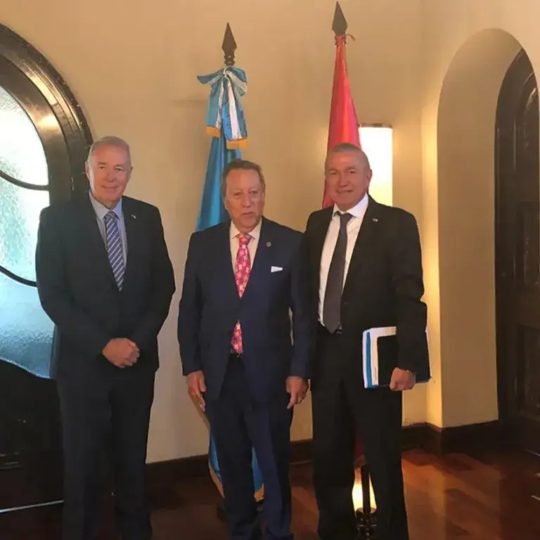 Desayuno-Conversatorio “Situación de la Región C.A. y Perspectivas Económicas 2019”