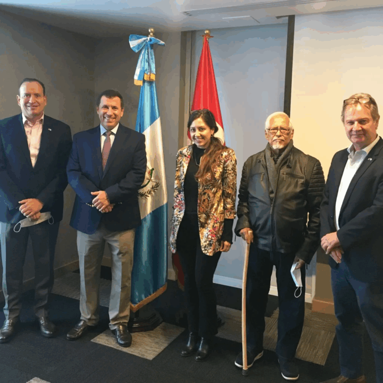 Desayuno-Conversatorio “Economía de Guatemala 2021”